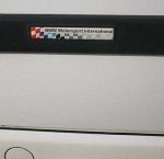 Motorsport-Zierstreifen an der Seitenleiste, Detail