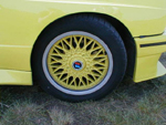 BBS-Felge in Wagenfarbe, Nahaufnahme