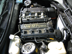 Motorraum mit BMW-M-Power-S14