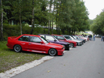 2. s14.de-Treffen Mannheim 2003: lange M3-Reihe am Straßenrand unter Bäumen